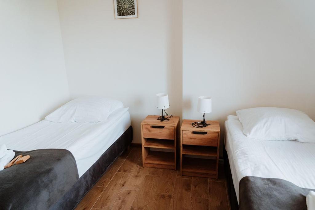Noclegi Przy Stacji Nowy Dwór Mazowiecki Extérieur photo