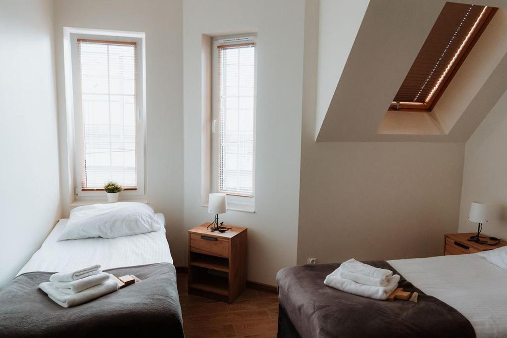Noclegi Przy Stacji Nowy Dwór Mazowiecki Extérieur photo