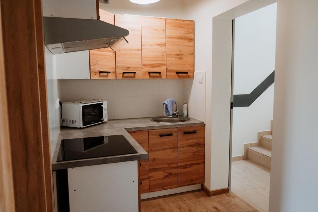 Noclegi Przy Stacji Nowy Dwór Mazowiecki Extérieur photo