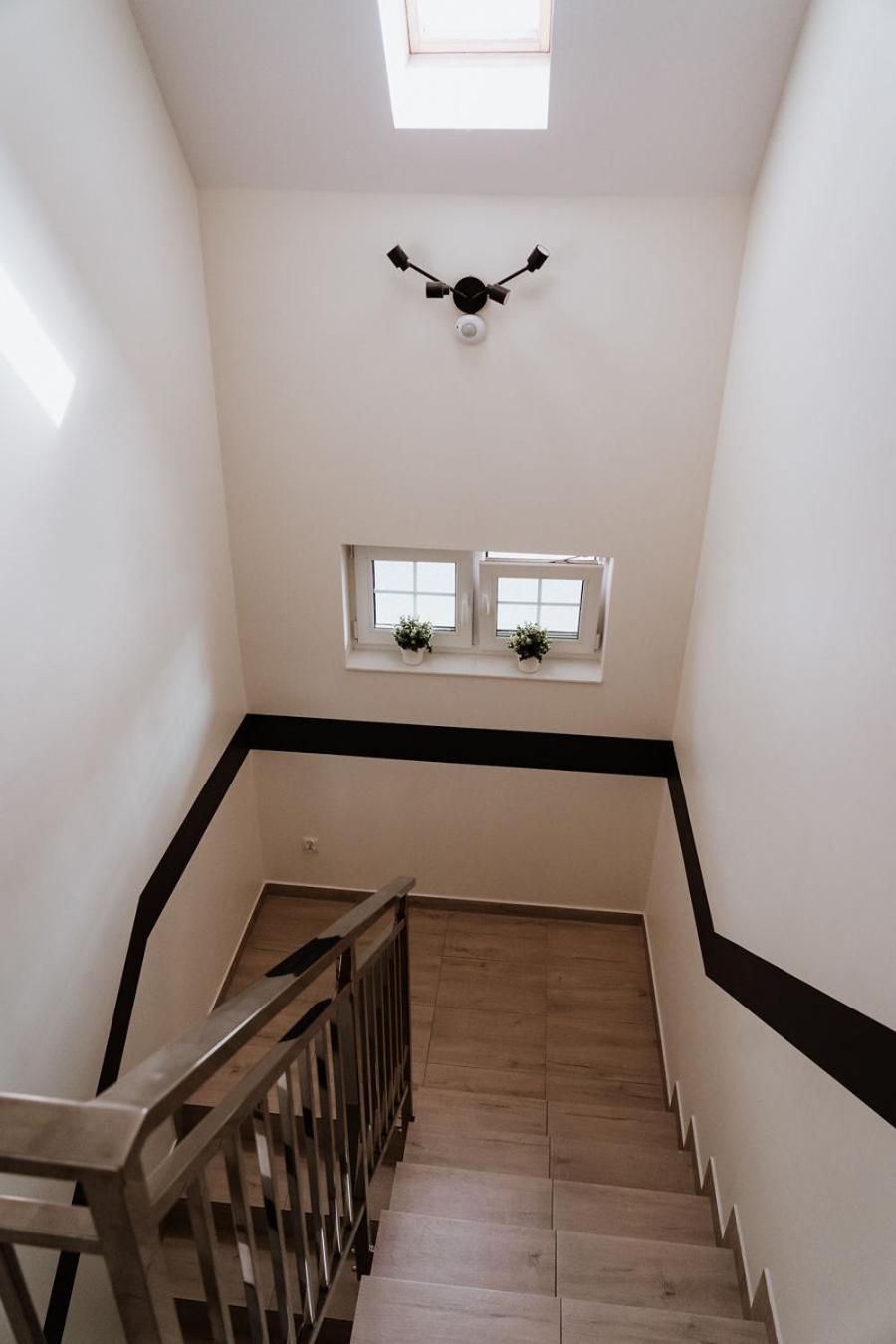 Noclegi Przy Stacji Nowy Dwór Mazowiecki Extérieur photo